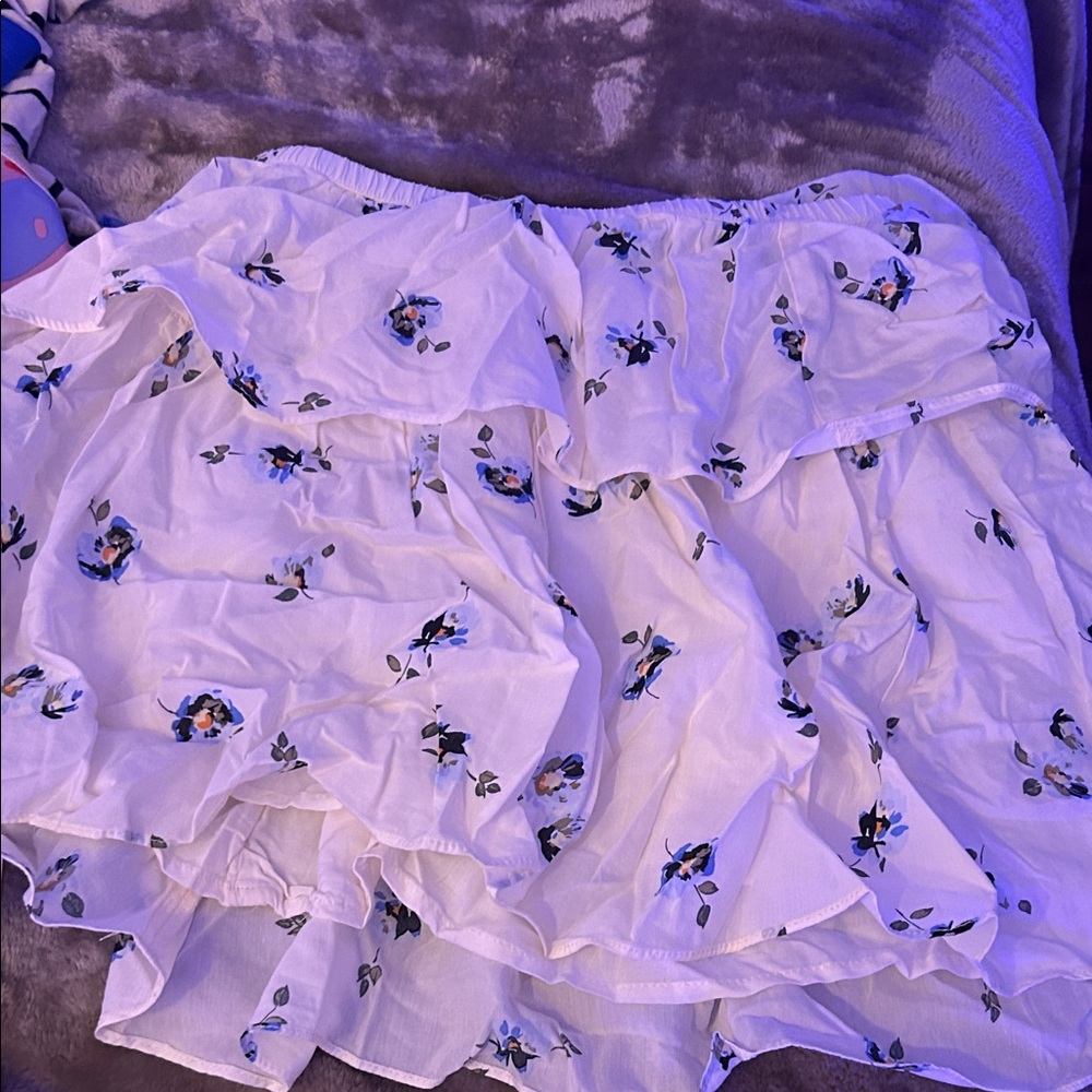 Universal Thread White Floral Mini Skirt
